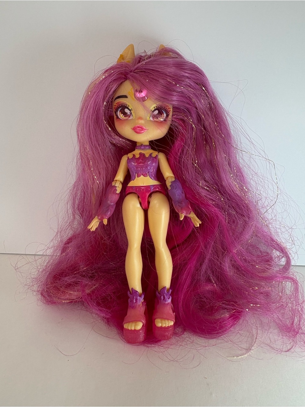 Magic Mixies Pixlings Shimmerverse Pippa Firehorse Doll MGA Pink Hair 6”